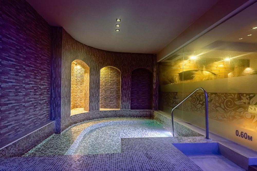Мия 2 Deluxe Royal Spa فيلينغراد المظهر الخارجي الصورة