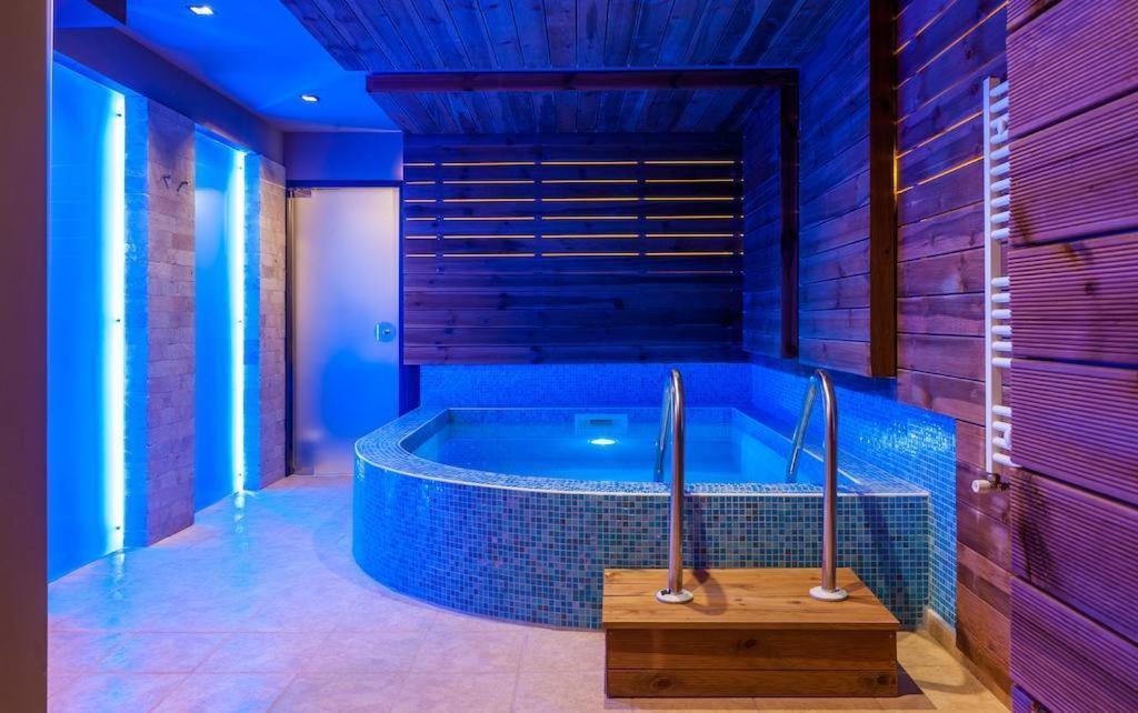 Мия 2 Deluxe Royal Spa فيلينغراد المظهر الخارجي الصورة